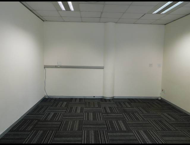 167M² OFFICE TO LET IN PARKTOWN